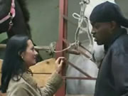 歐洲經典 馬場與多名壯男口爆與抽插的極品蕩婦