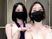 兩個極致誘惑嫩妹艷舞